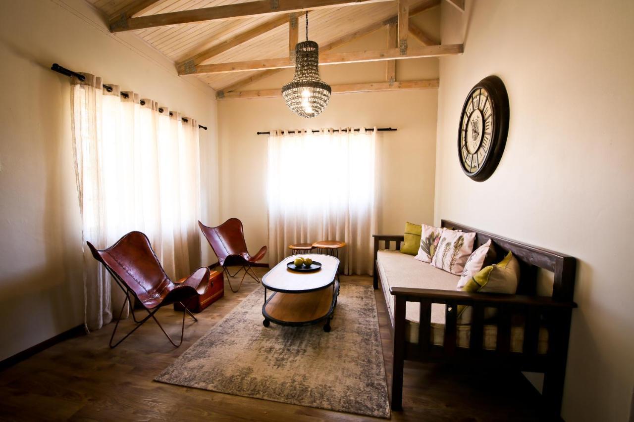 Otjiwa Safari Lodge Otjiwarongo Exteriér fotografie