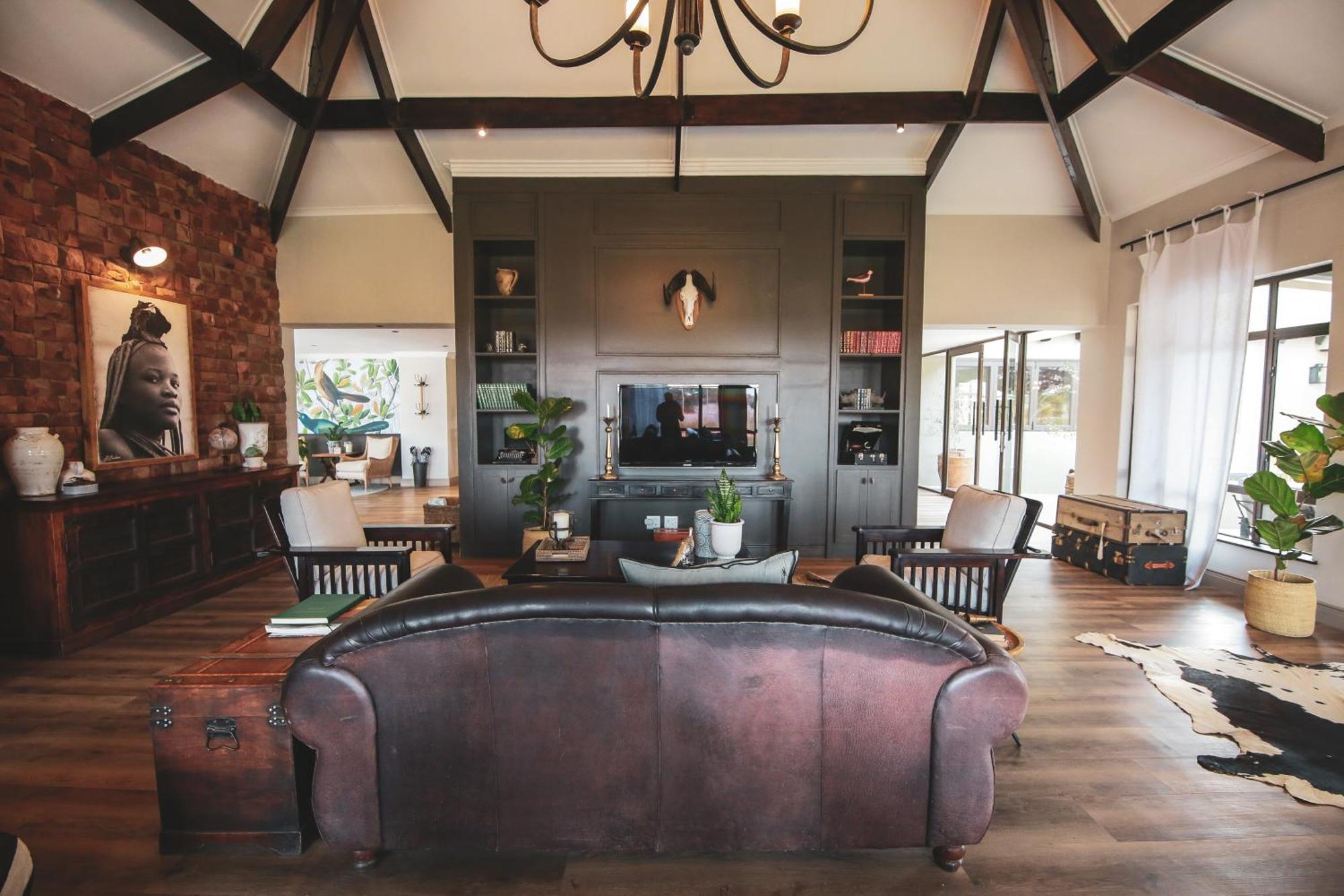 Otjiwa Safari Lodge Otjiwarongo Exteriér fotografie