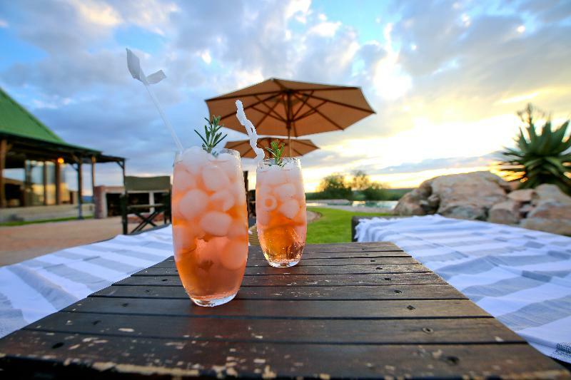 Otjiwa Safari Lodge Otjiwarongo Exteriér fotografie