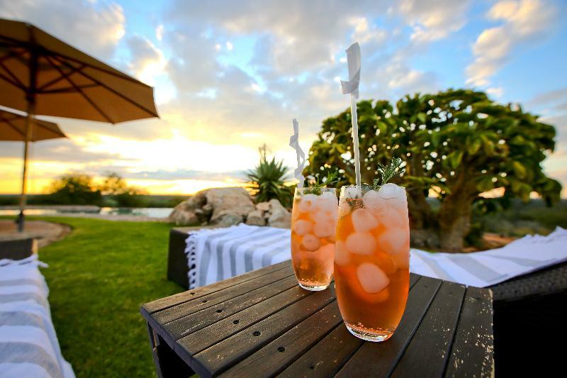 Otjiwa Safari Lodge Otjiwarongo Exteriér fotografie