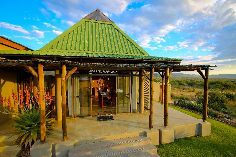 Otjiwa Safari Lodge Otjiwarongo Exteriér fotografie